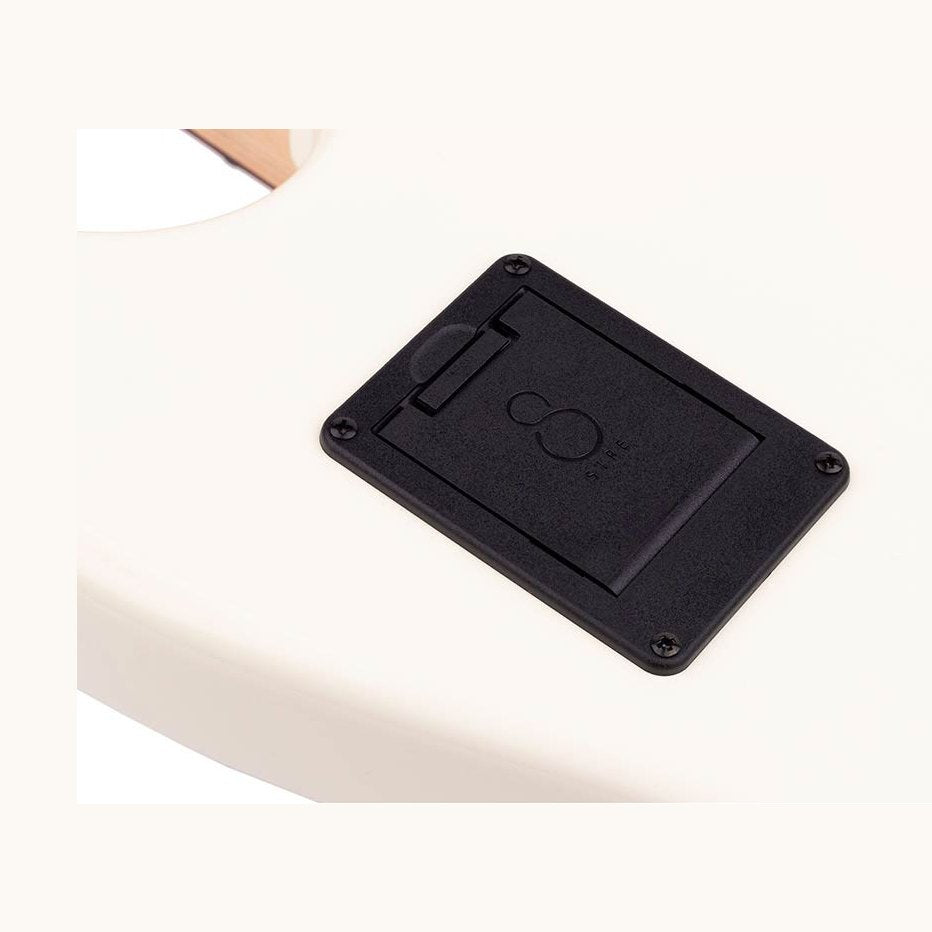 Sire V3+ 4/AWH Marcus Miller 2nd Gen Basgitaar Antique White