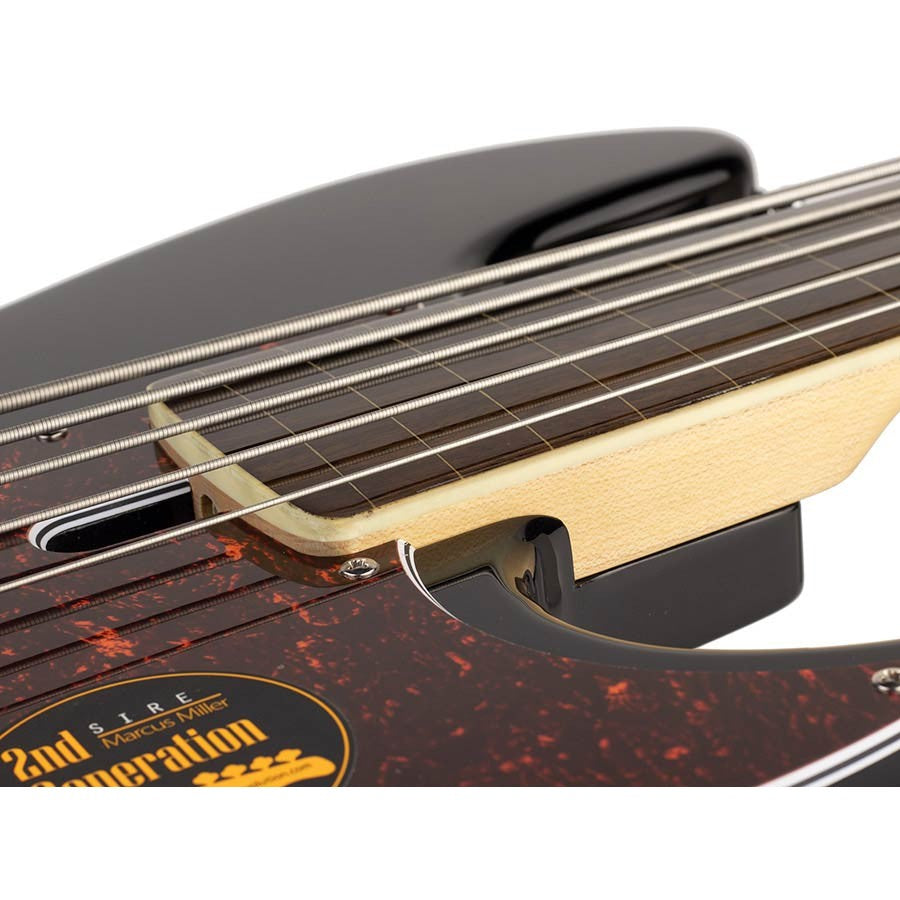 Sire V7+ A5F/BK Marcus Miller 2nd Gen fretless 5-snarige basgitaar Black