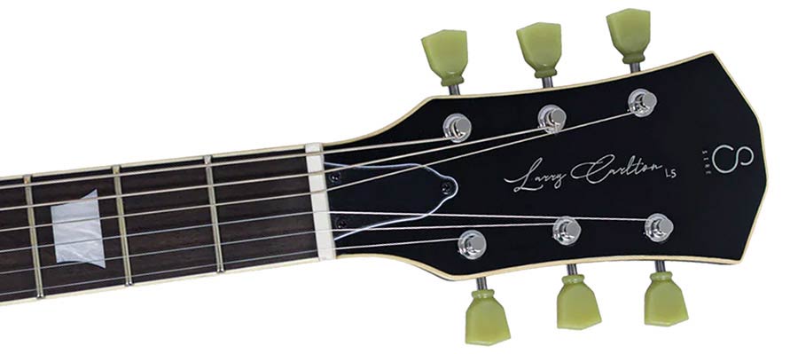 Sire L5/BK Larry Carlton L-Style Elektrische Gitaar Zwart met Mahonie Body en Coil Split