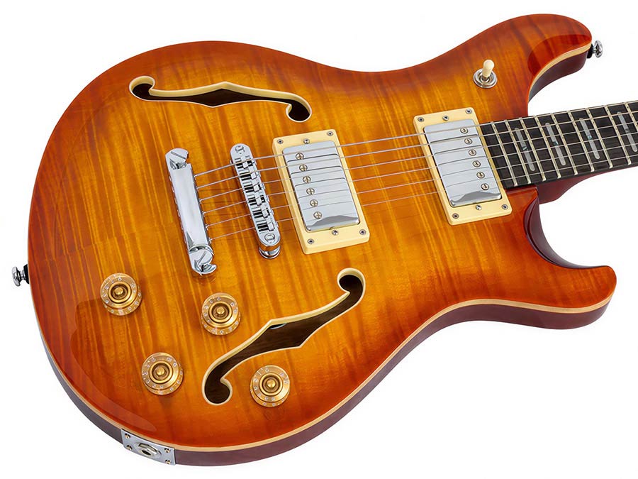 Sire Q7H/AB Larry Carlton Hollow Elektrische Gitaar Amber Burst met Chambered Mahonie Body en Locking Tuners