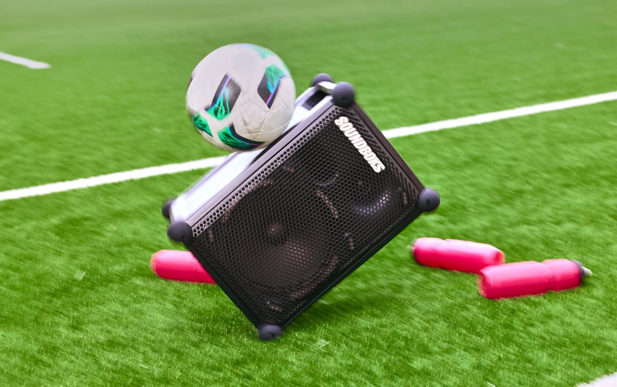 Soundboks Mix Bluetooth speaker 121 dB, 10 inch woofer, 40 uur batterij