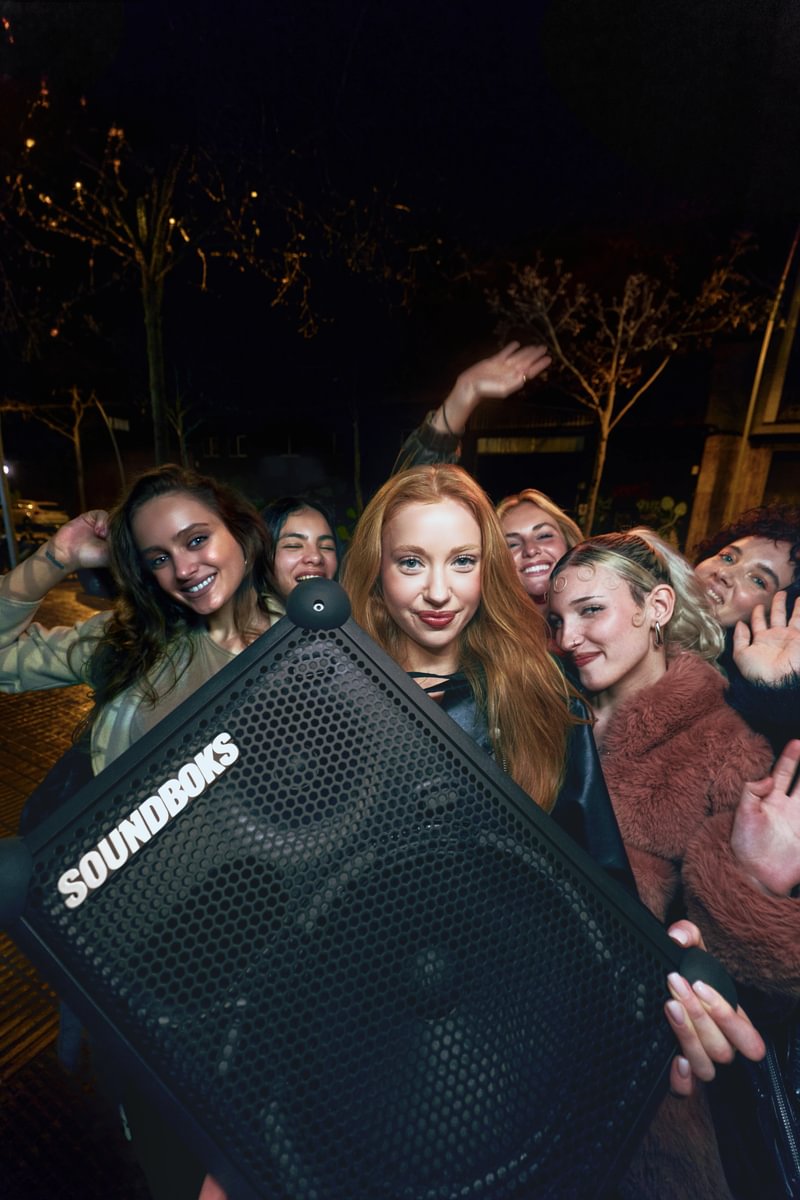 Soundboks Mix Bluetooth speaker 121 dB, 10 inch woofer, 40 uur batterij