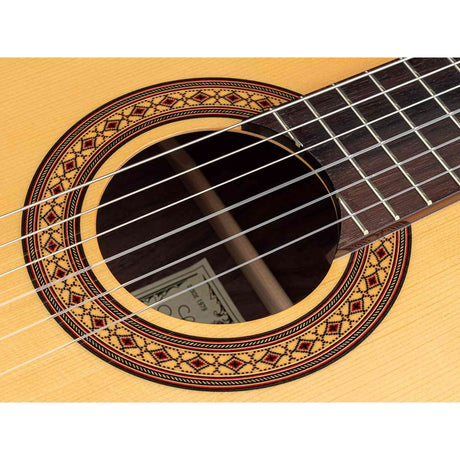 Salvador Cortez CS-50 – Klassieke gitaar met massief spruce bovenblad en palissander body