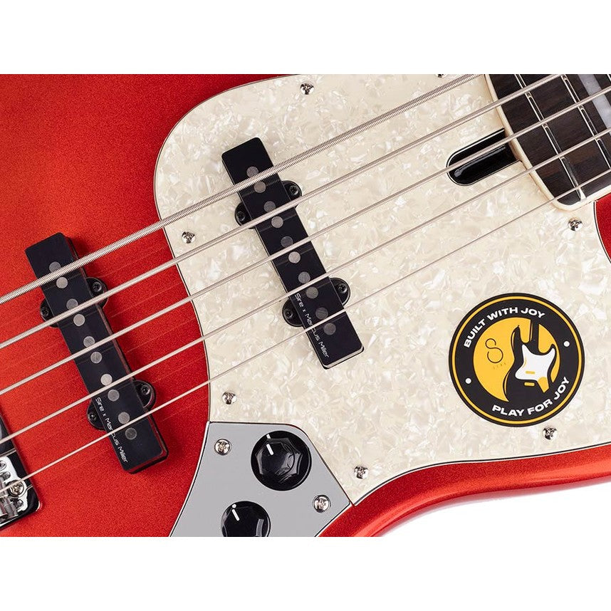 Sire V7+ A5/BMR Marcus Miller 2nd Gen 5-snarige Bright Metallic Red basgitaar
