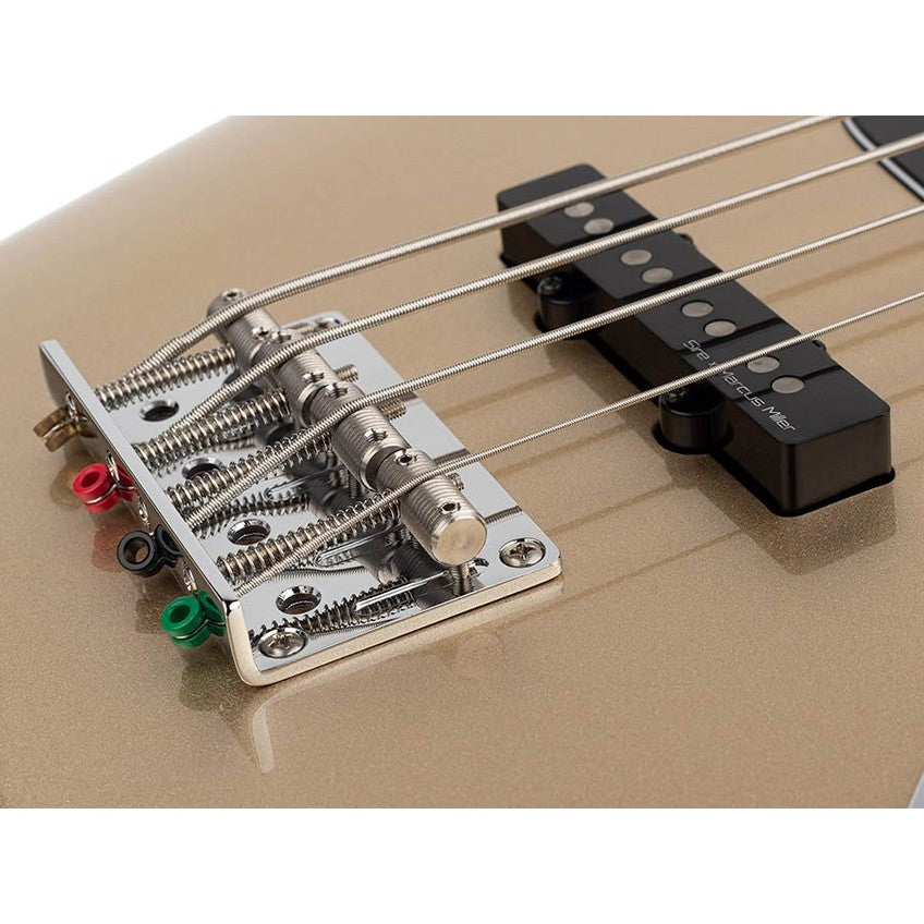 Sire V5 A4/CGM Marcus Miller Basgitaar Champagne Gold Metallic
