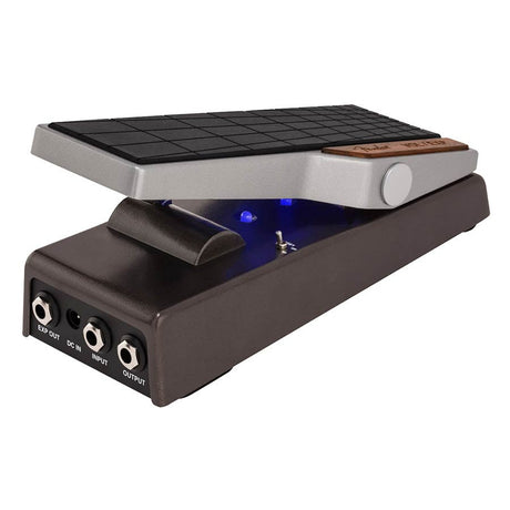 Fender 0234556000  Tread-Light Volume/Expression, effects pedal for guitar or bass