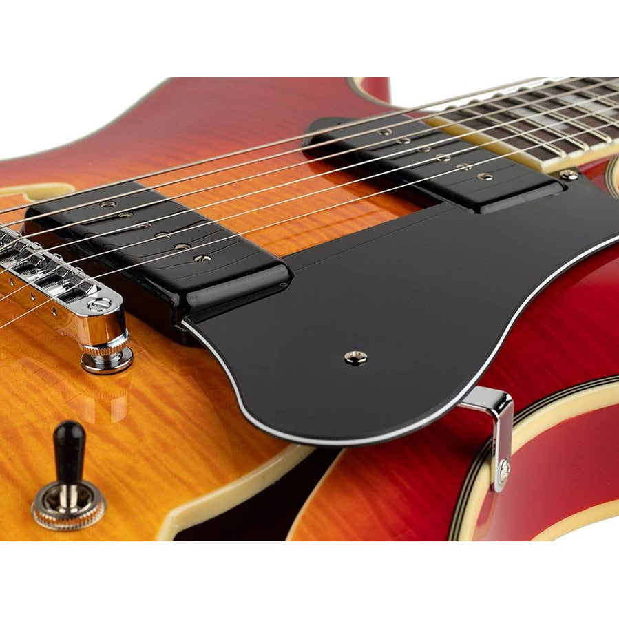 Sire Guitars H7V/CS Elektrische archtop gitaar met P90s cherry sunburst