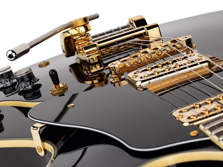 Sire Guitars H7T/BK Elektrische archtop gitaar met tremolo, zwart