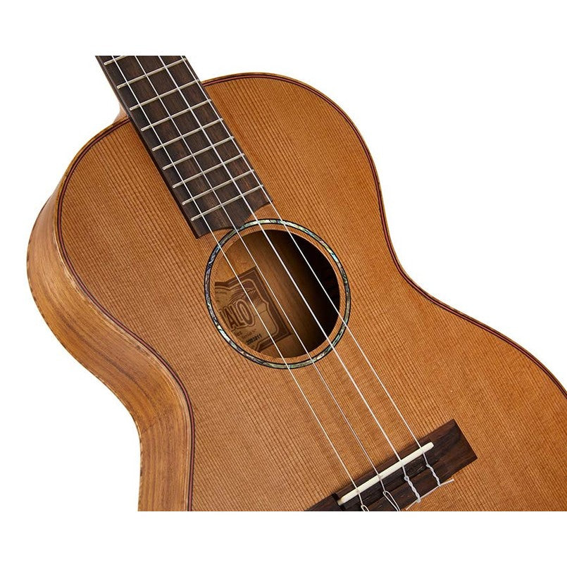 Mahalo MM4 Master Series Bariton Ukulele All Solid