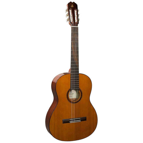 Admira MALAGA-EF klassieke gitaar solid cedar sapele mahonie kabukali Fishman Clásica III