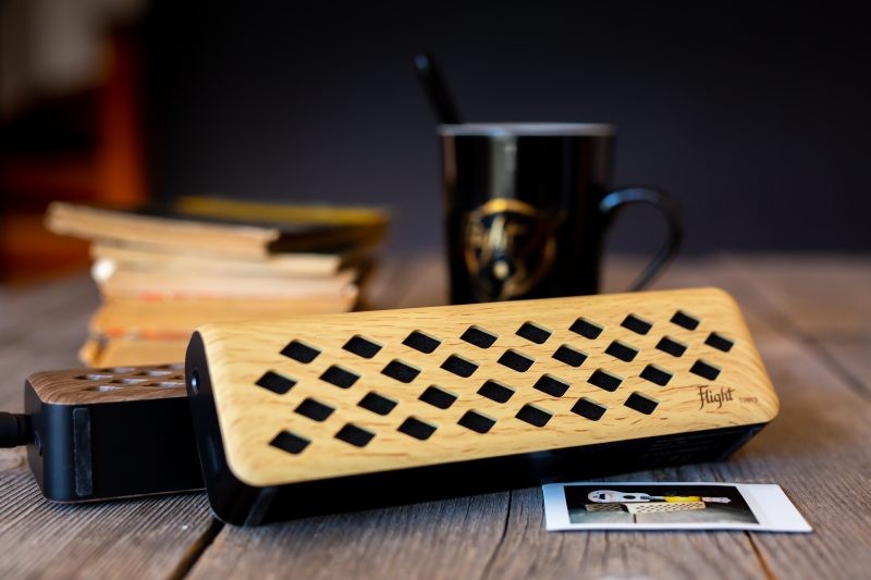 Flight ALMTINY6M Tiny6 2x3W tragbarer Ukulele-Verstärker – Ahorn