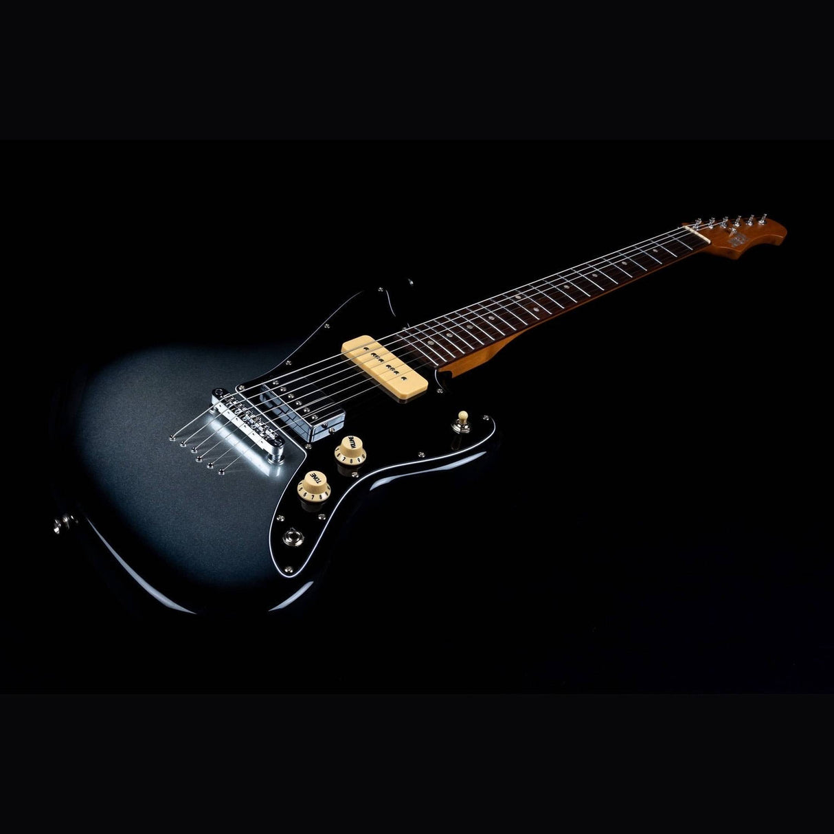 JET JJ-350 Baritone Moonburst Offset Elektrische Gitaar H + P90 Baritone 27 inch Rosewood Toets