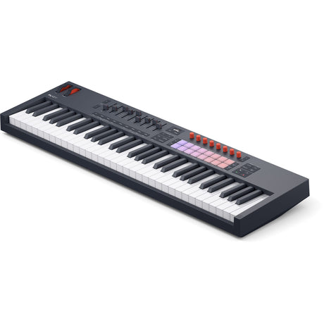Novation FLkey2 61 master keyboard met 61 toetsen, 16 pads en 9 faders