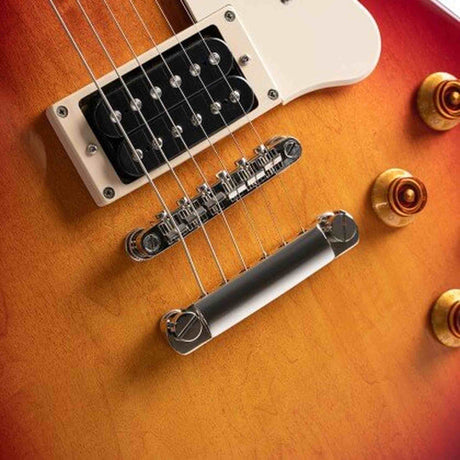 Cort CR100 CRS2 Elektrische Gitaar Single Cut Mahonie Cherry Red Sunburst met 2 Humbuckers
