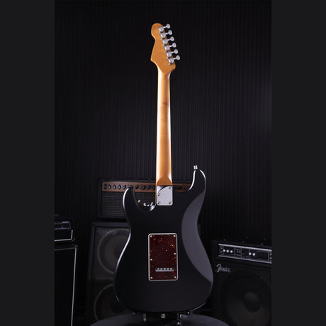 Patina PS-3 BK S-style Elektrische Gitaar SSS Alnico V Nitro Paulownia Body Roasted Maple Hals