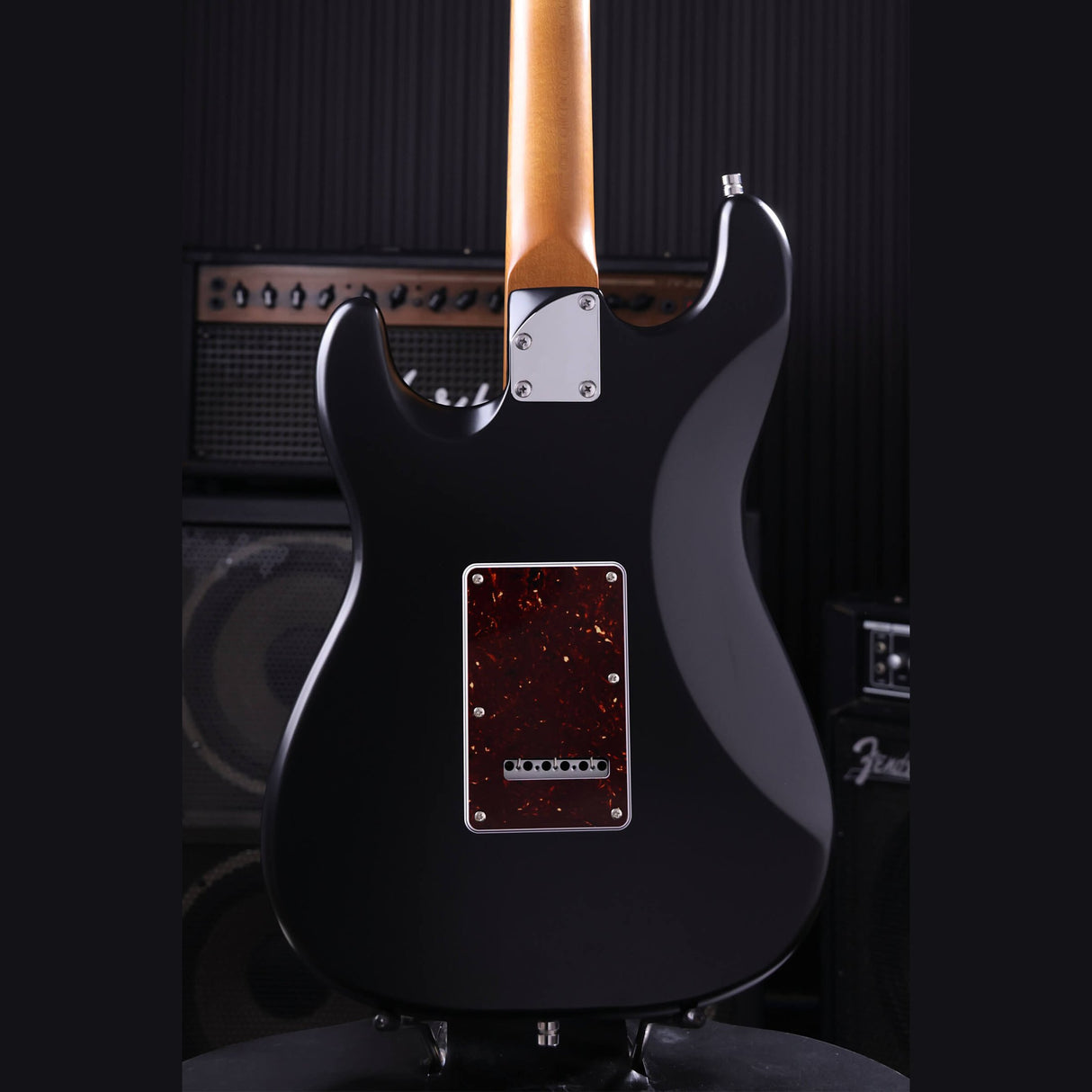 Patina PS-3 BK S-style Elektrische Gitaar SSS Alnico V Nitro Paulownia Body Roasted Maple Hals