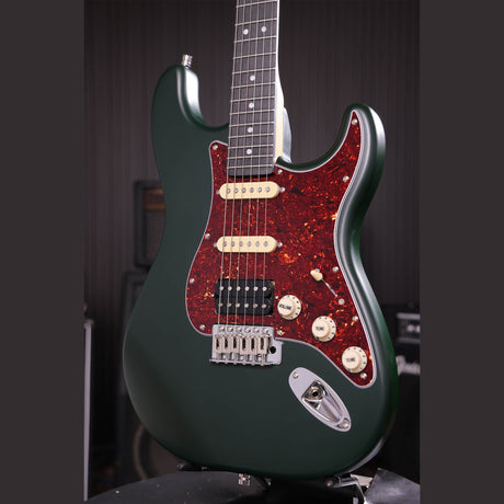 Patina PS-4 SGR S-style Elektrische Gitaar HSS Alnico V Nitro Paulownia Body Roasted Maple Hals Sherwood Green